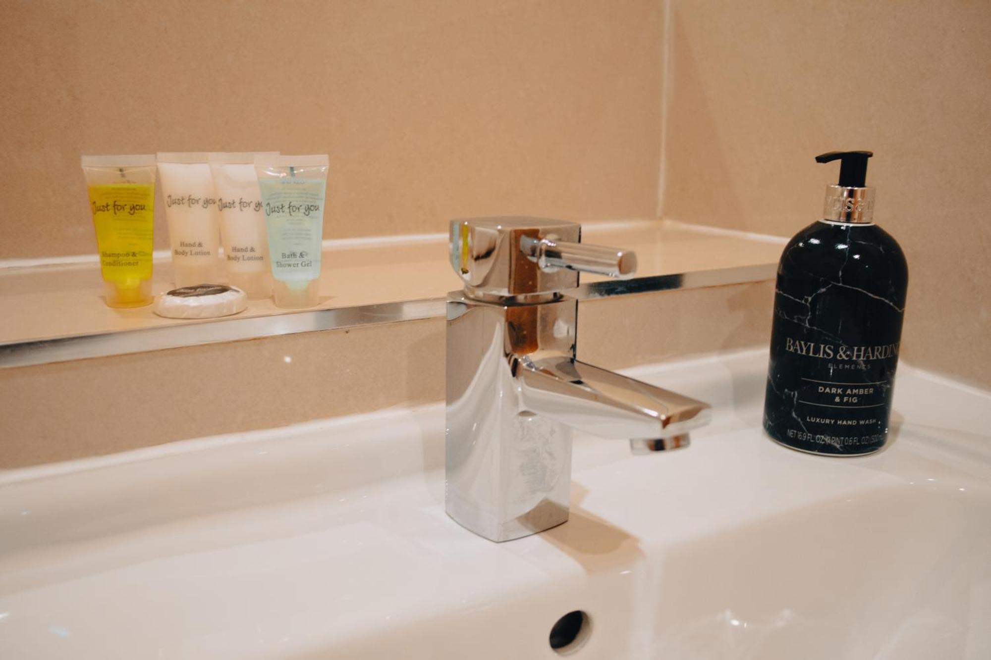 Chic Georgian Flat In Central マンチェスター エクステリア 写真
